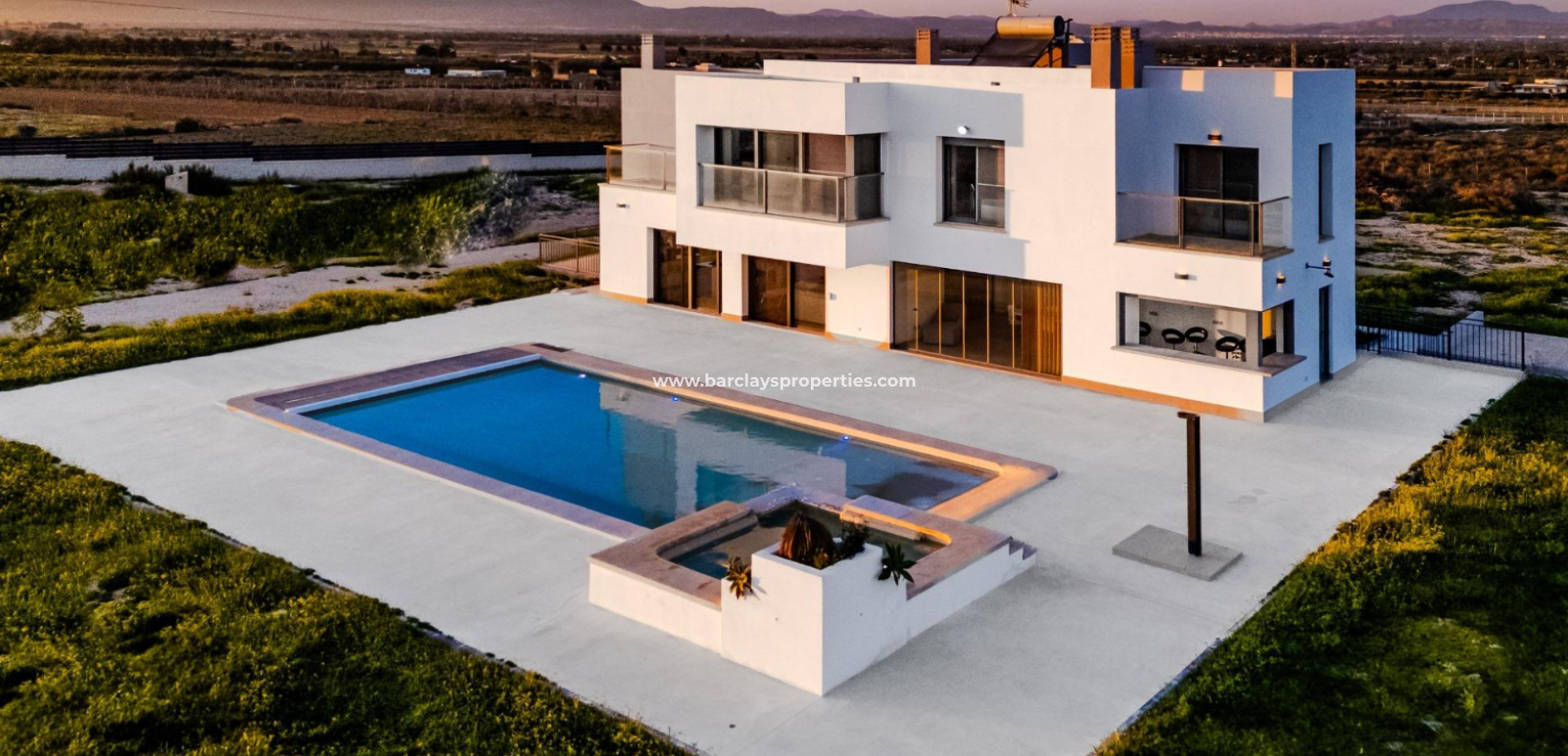 Resale - Fristaende Villa  - Urb. La Marina