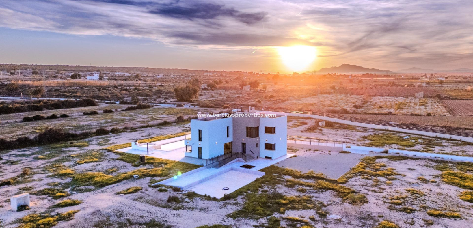 Resale - Fristaende Villa  - Urb. La Marina