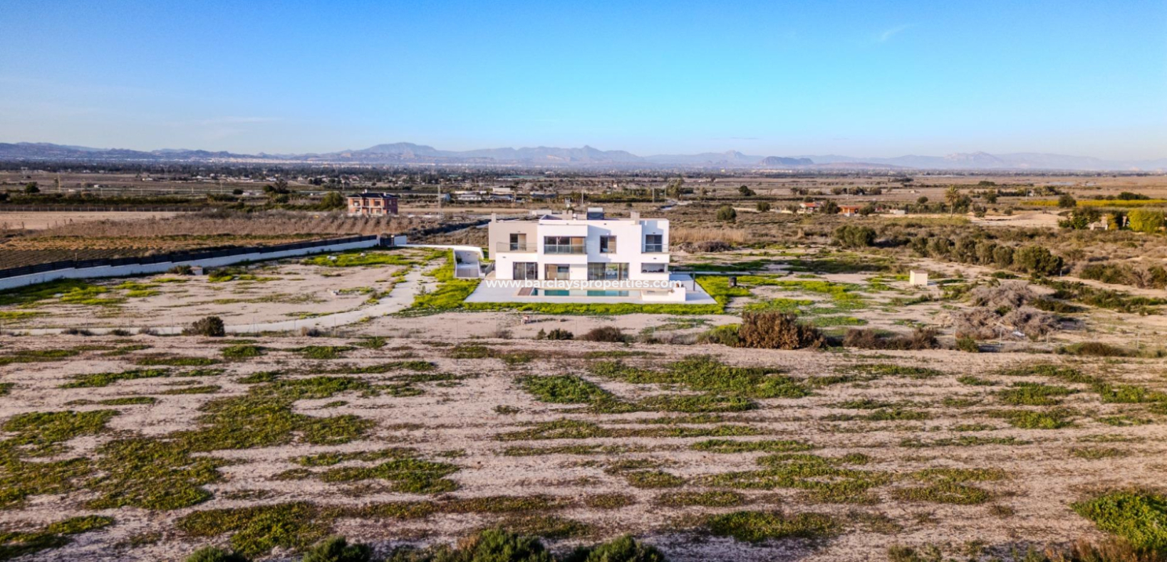 Resale - Fristaende Villa  - Urb. La Marina