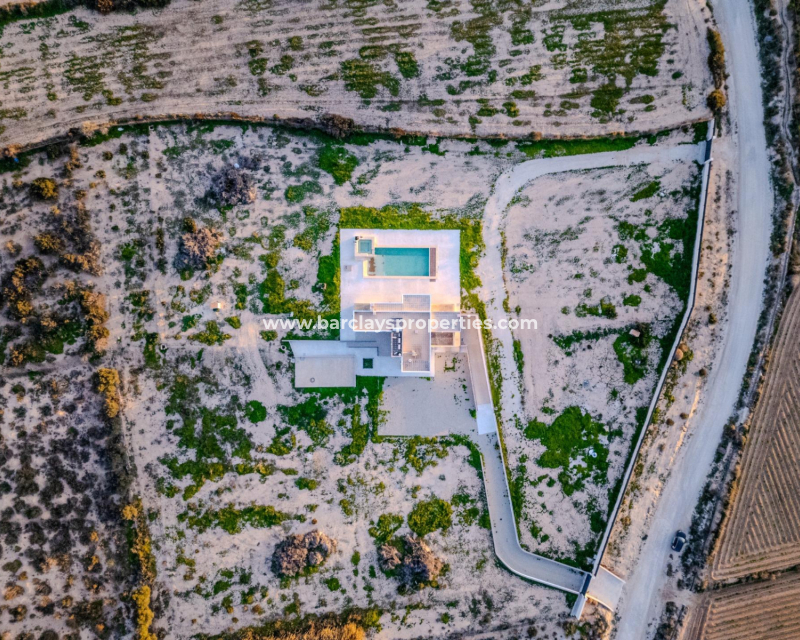 Resale - Fristaende Villa  - Urb. La Marina