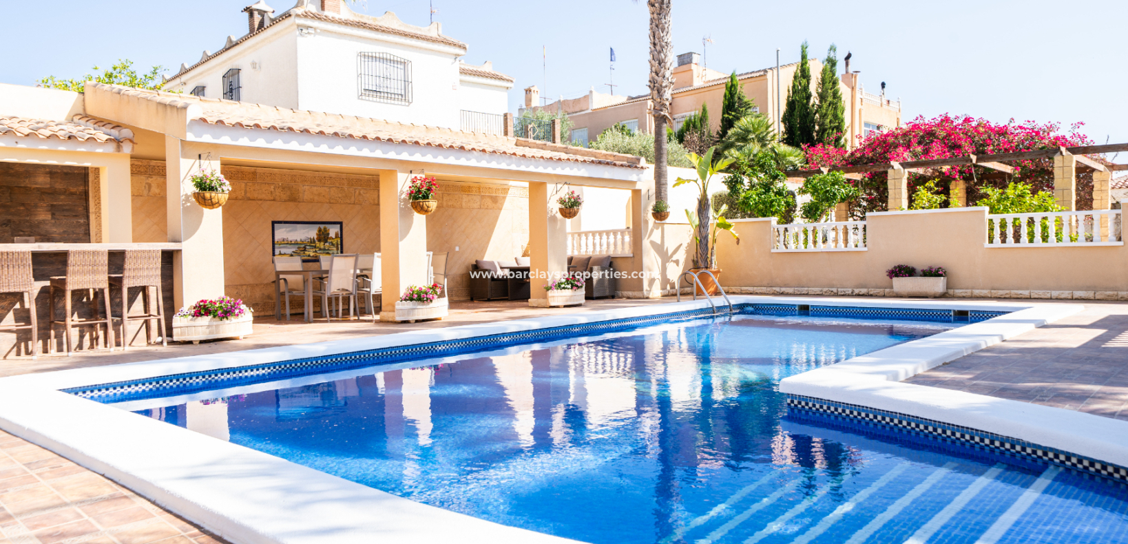 Resale - Fristaende Villa  - Urb. La Marina