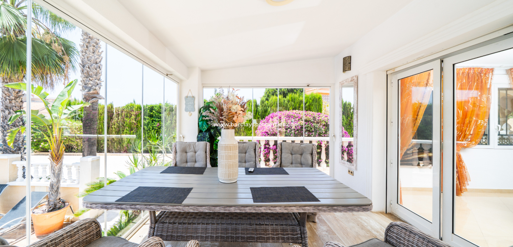 Resale - Fristaende Villa  - Urb. La Marina