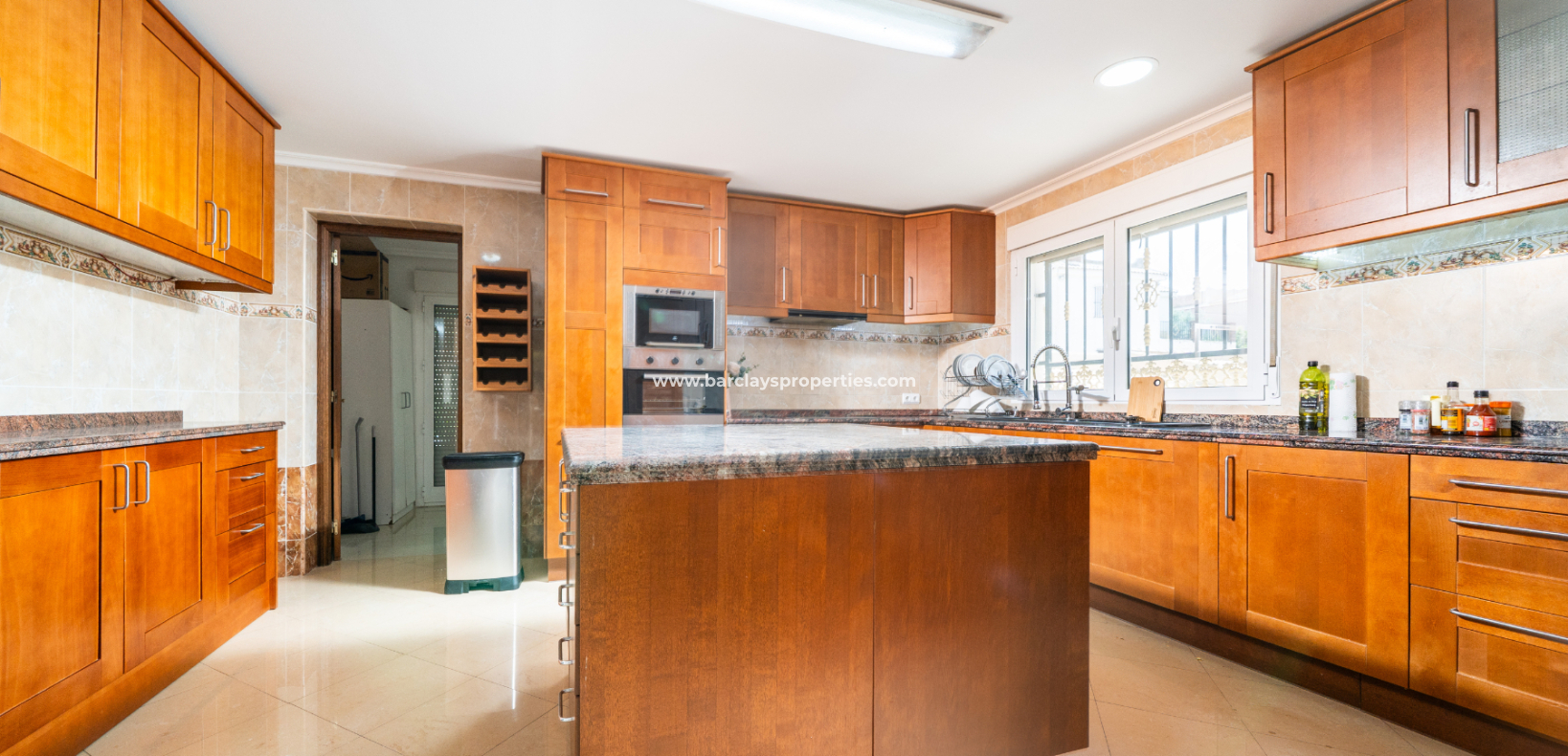 Resale - Fristaende Villa  - Urb. La Marina