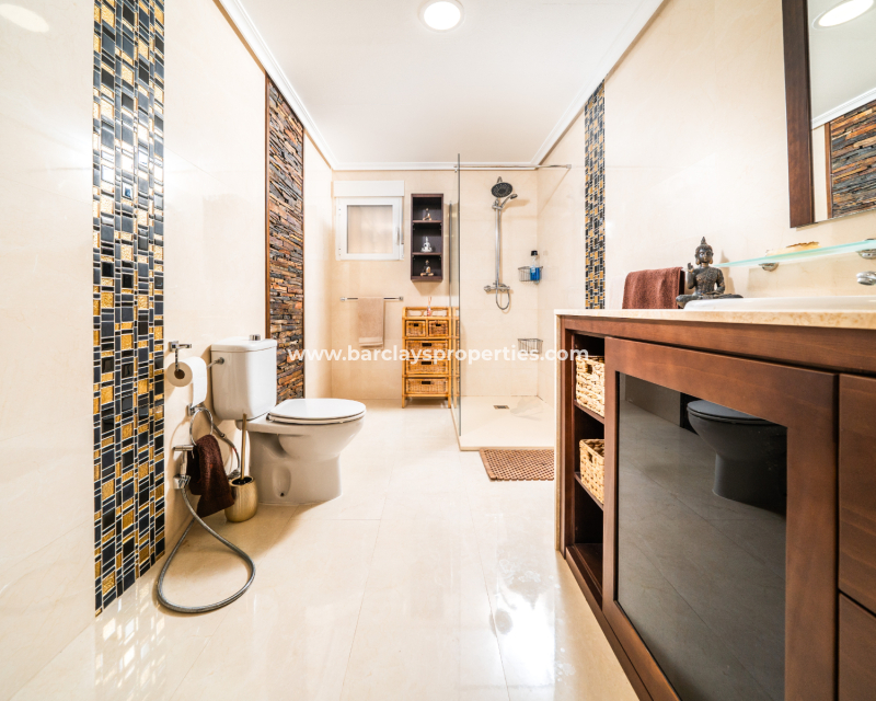 Resale - Fristaende Villa  - Urb. La Marina