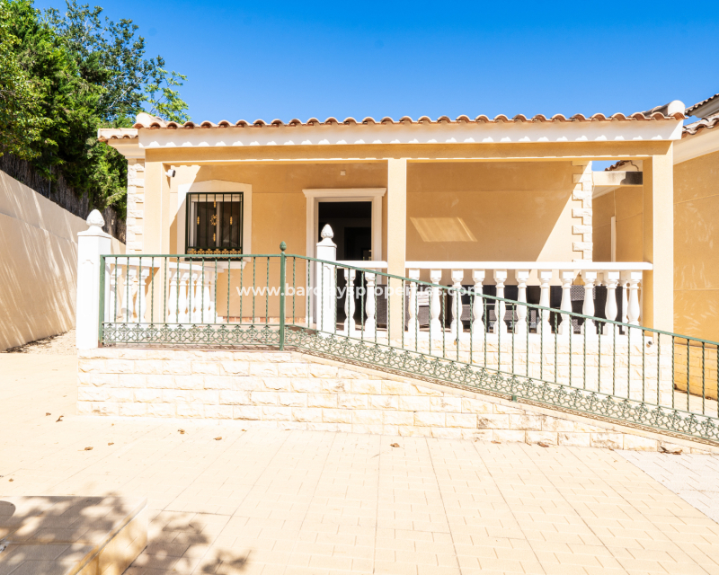 Resale - Fristaende Villa  - Urb. La Marina