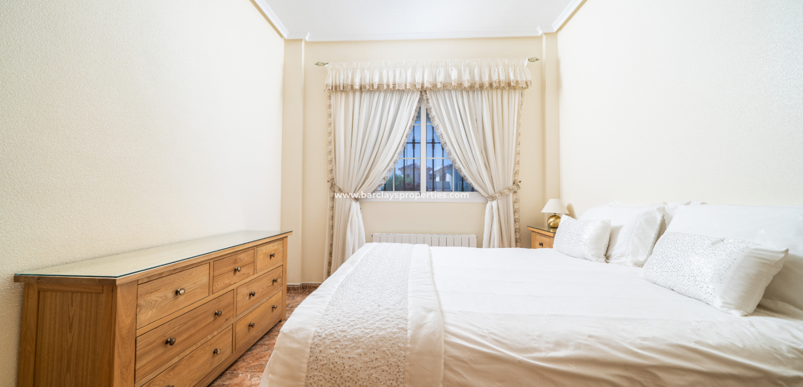 Resale - Fristaende Villa  - Urb. La Marina