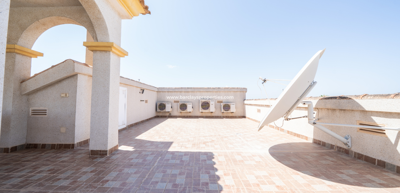 Resale - Fristaende Villa  - Urb. La Marina