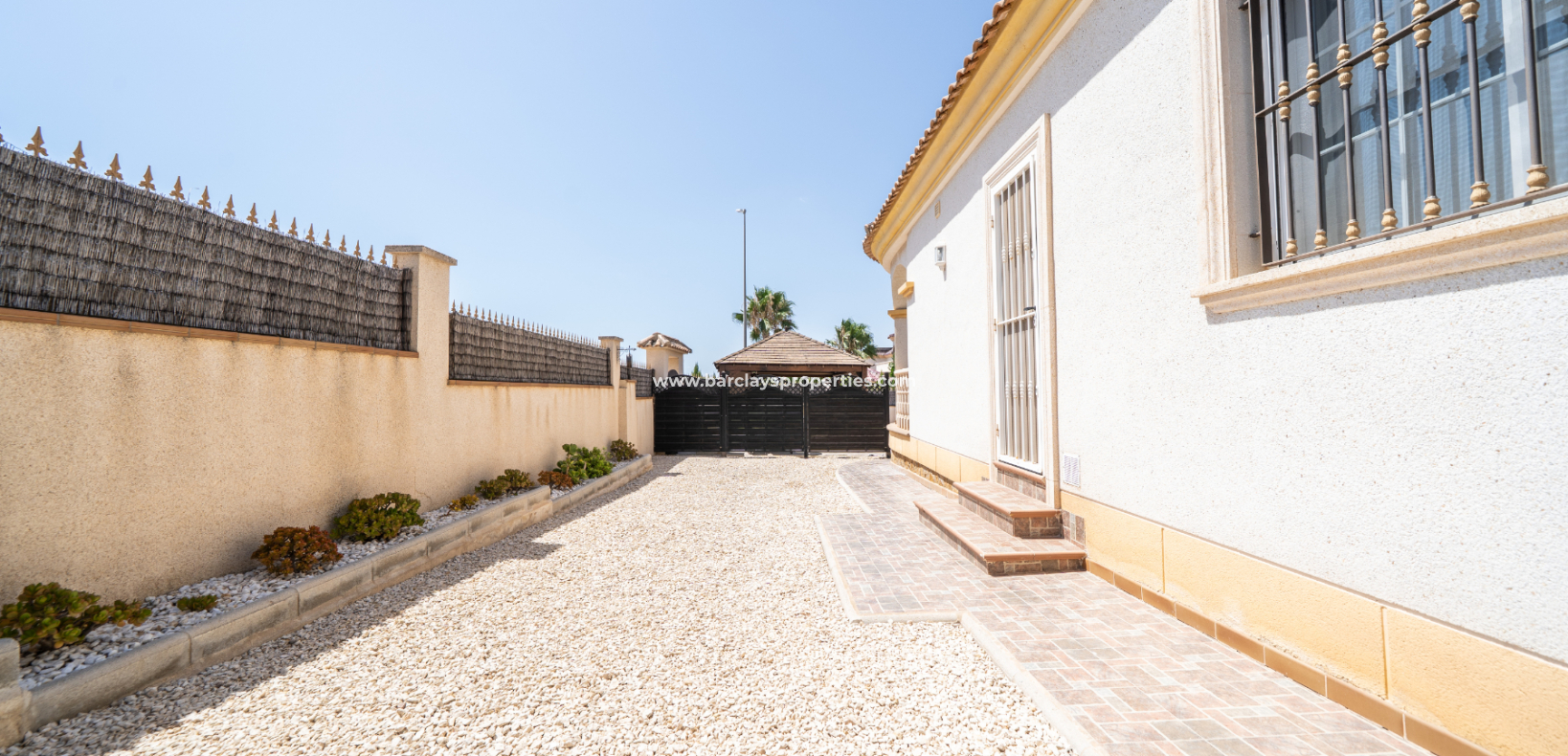 Resale - Fristaende Villa  - Urb. La Marina