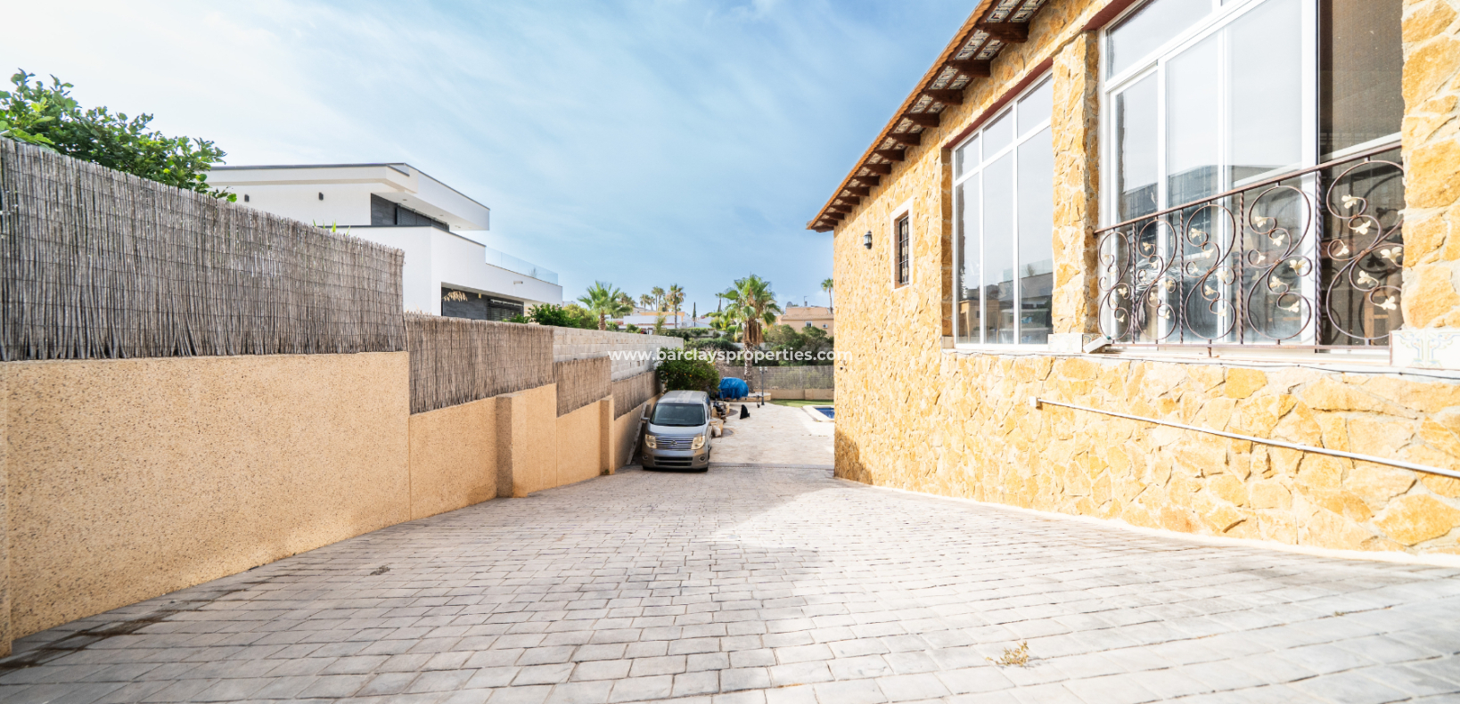 Resale - Fristaende Villa  - Urb. La Marina