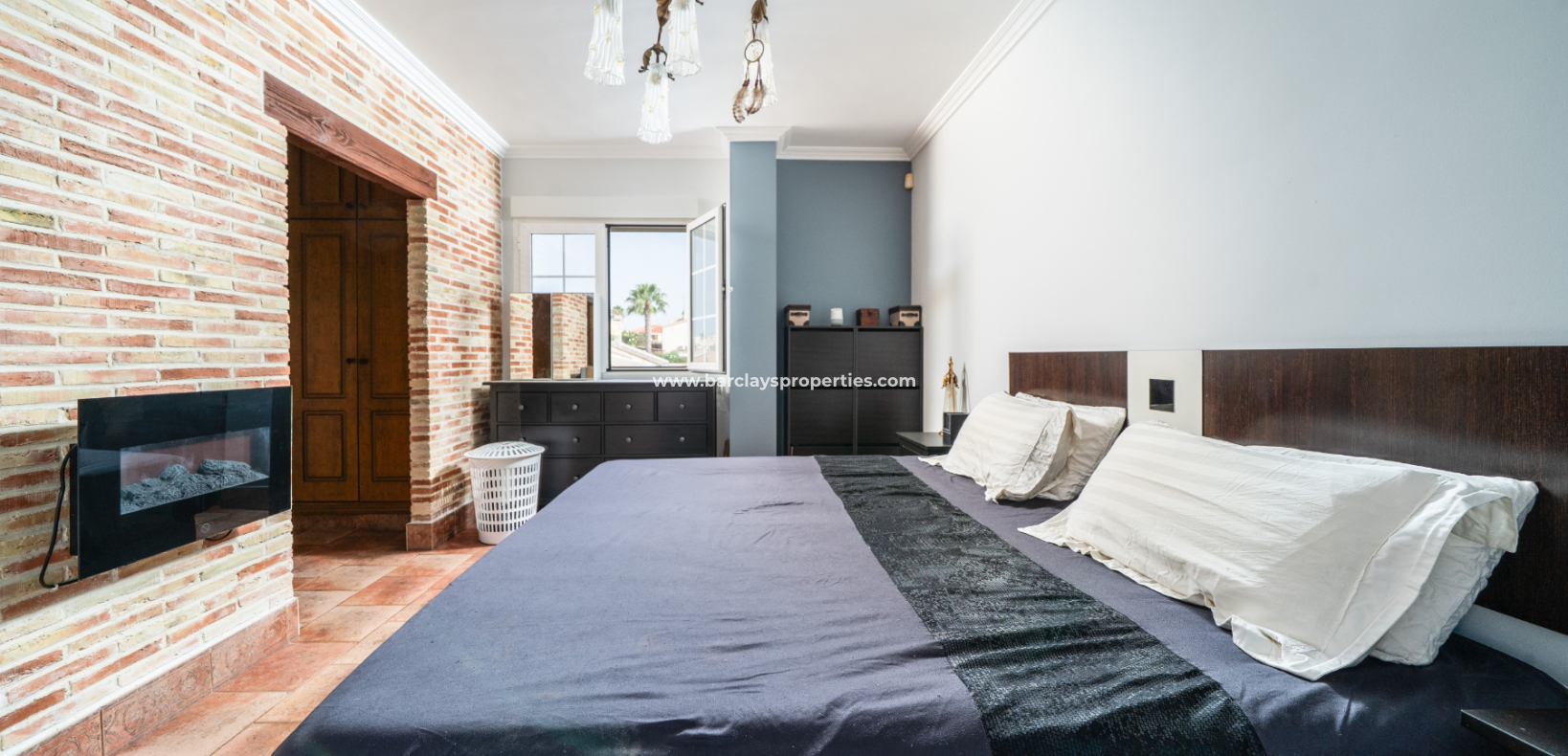 Resale - Fristaende Villa  - Urb. La Marina