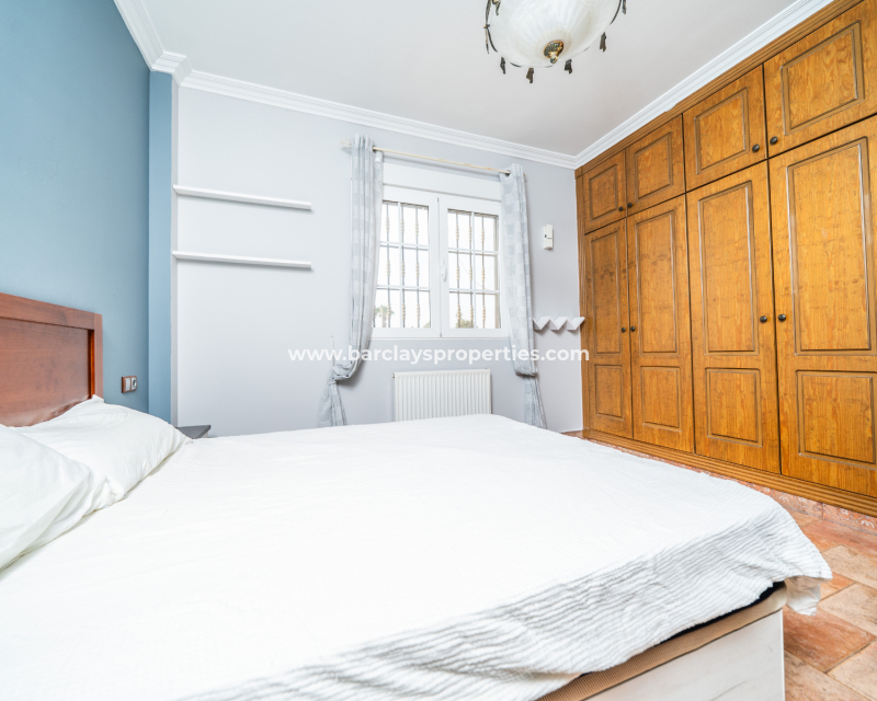 Resale - Fristaende Villa  - Urb. La Marina