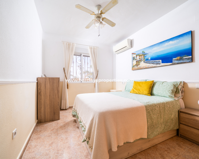 Resale - Fristaende Villa  - Urb. La Marina