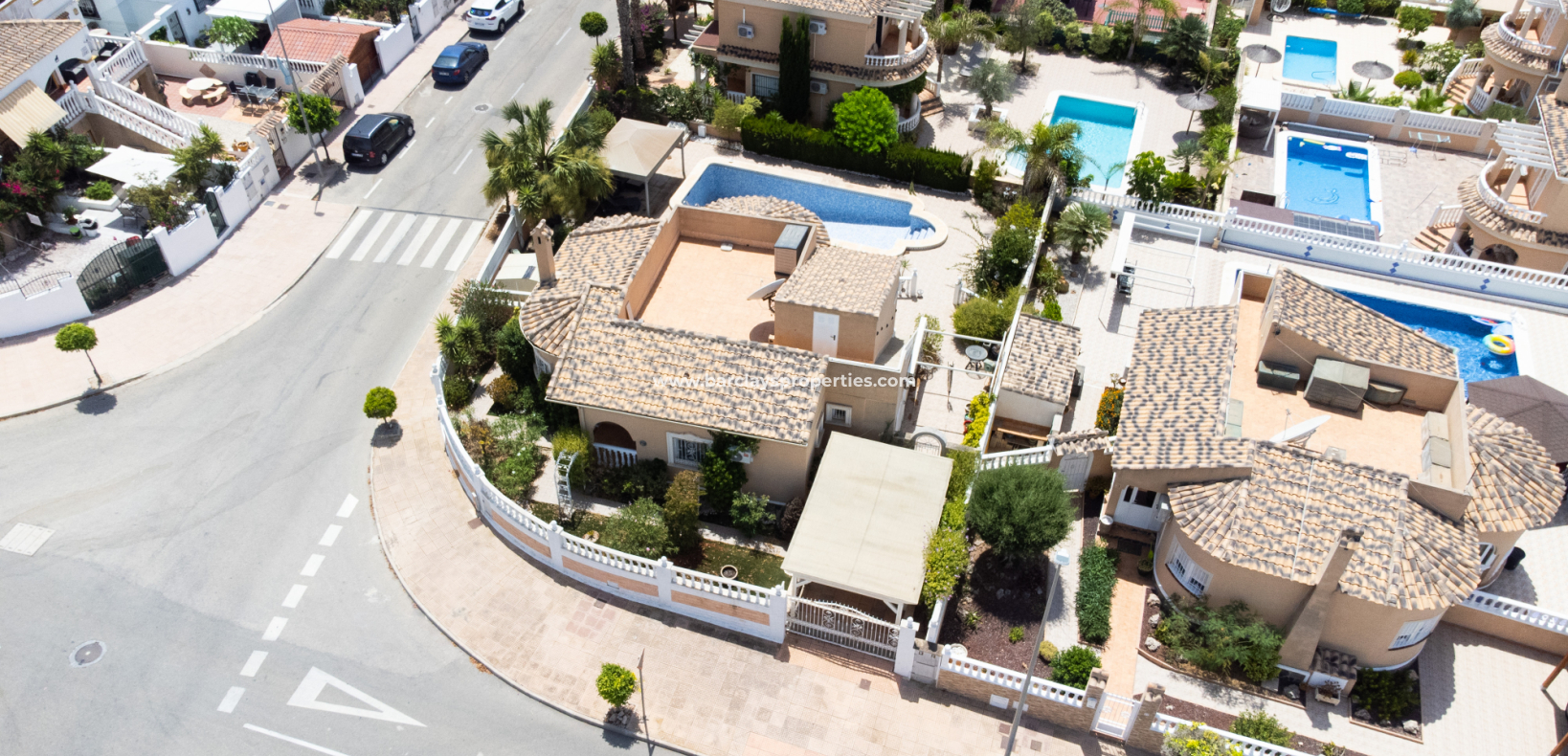 Resale - Fristaende Villa  - Urb. La Marina
