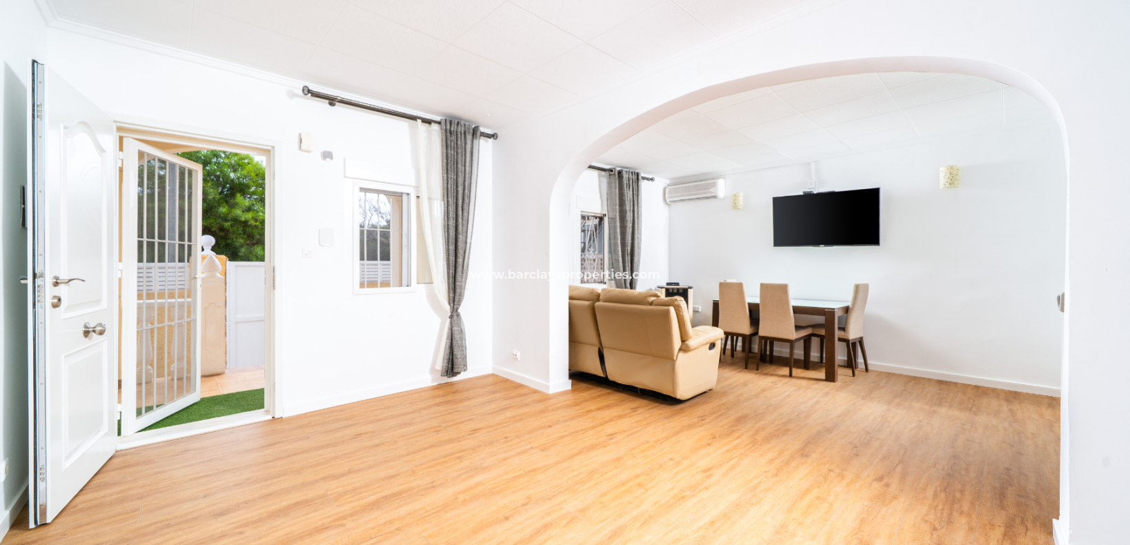 Resale - Fristaende Villa  - Urb. La Marina