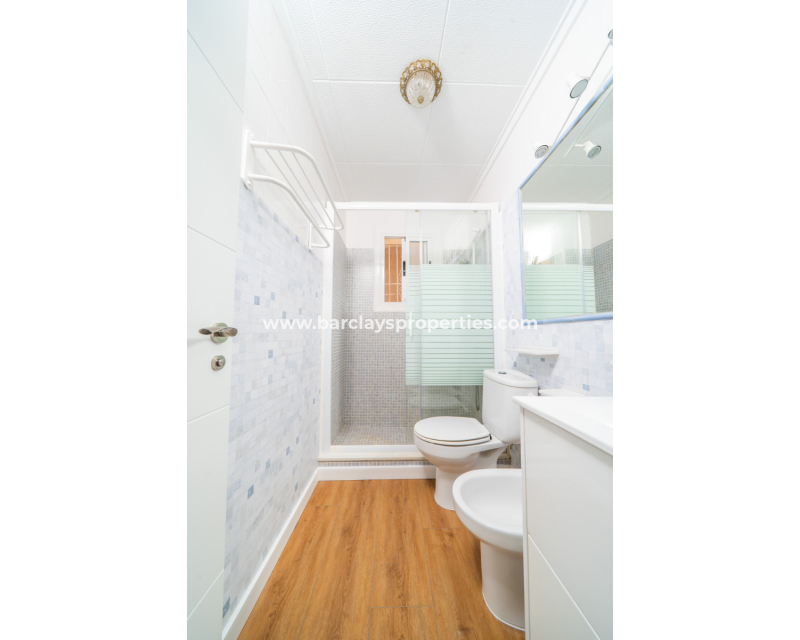 Resale - Fristaende Villa  - Urb. La Marina