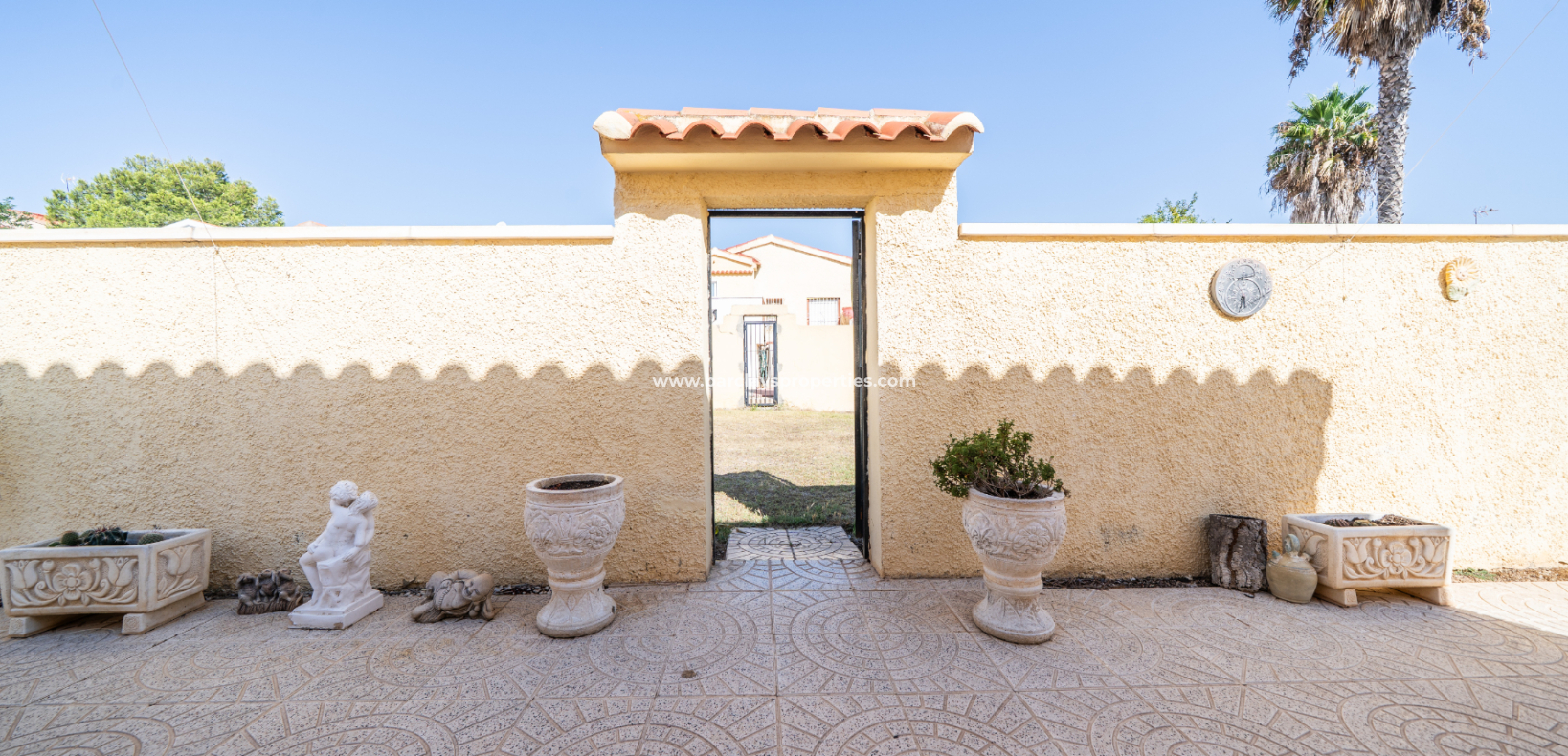 Resale - Fristaende Villa  - Urb. La Marina