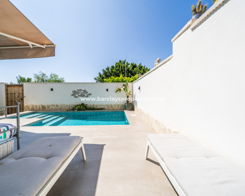 Resale - Fristaende Villa  - Urb. La Marina