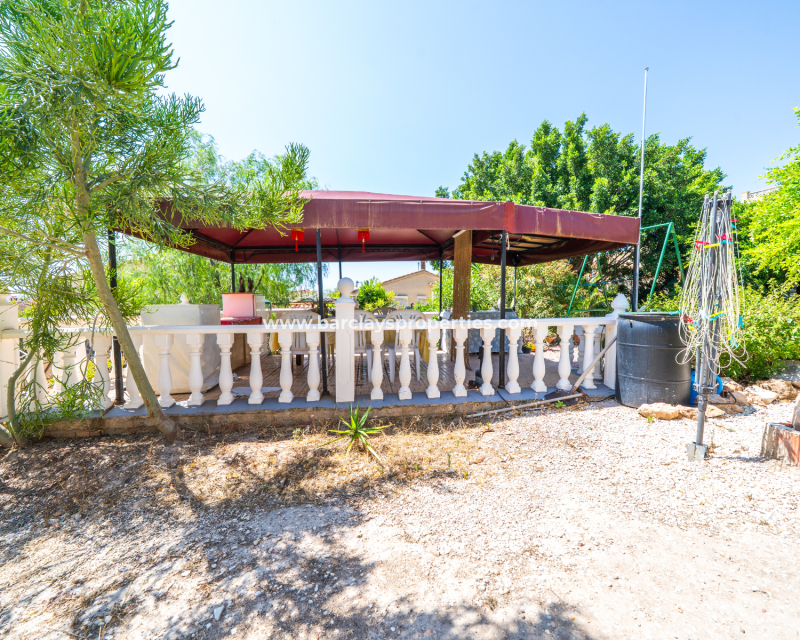 Resale - Fristaende Villa  - Urb. La Marina