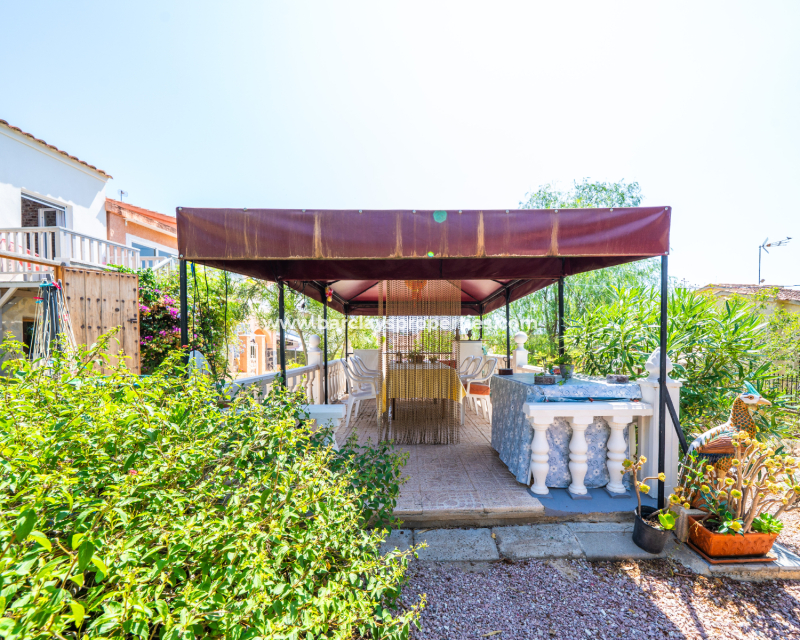 Resale - Fristaende Villa  - Urb. La Marina