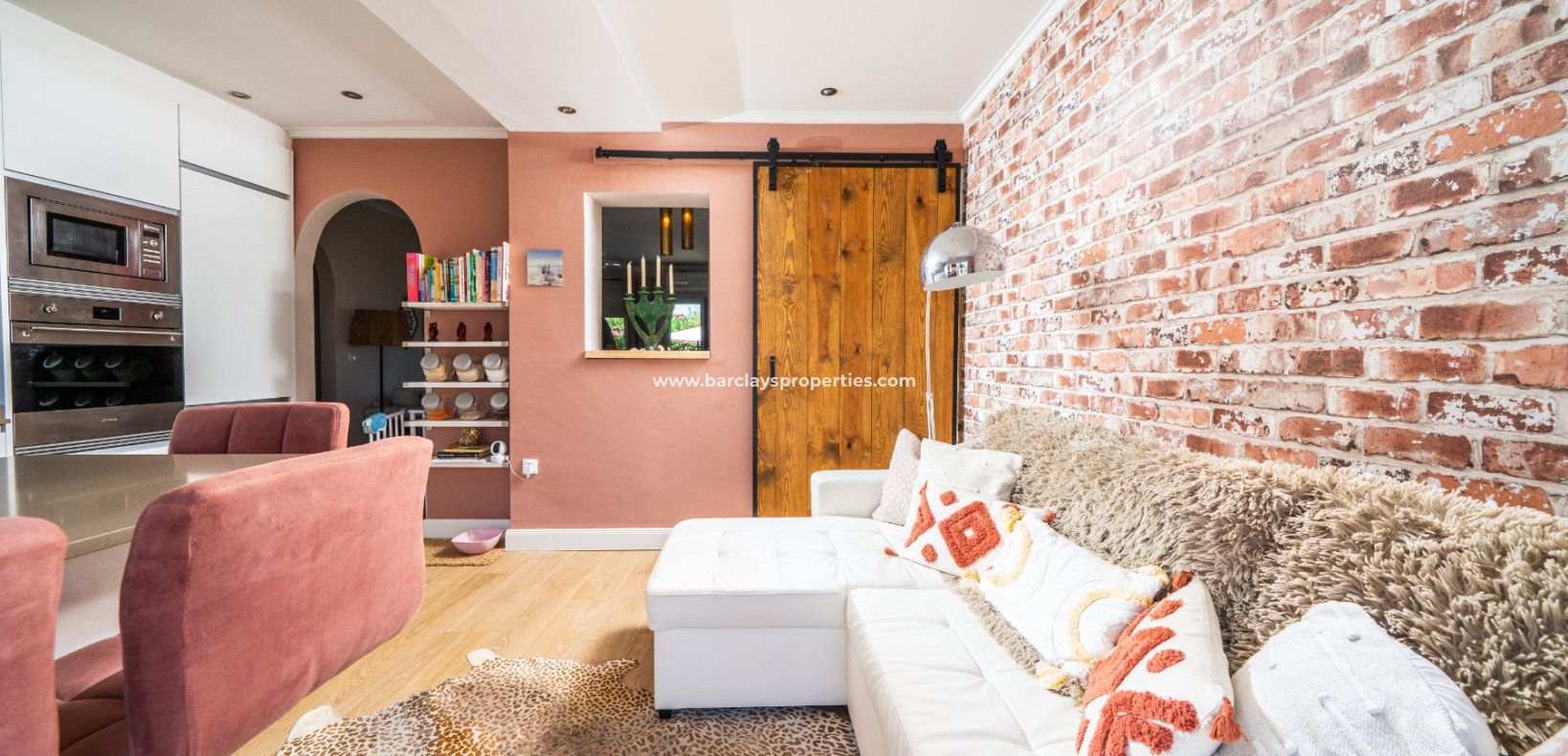 Resale - Fristaende Villa  - Urb. La Marina