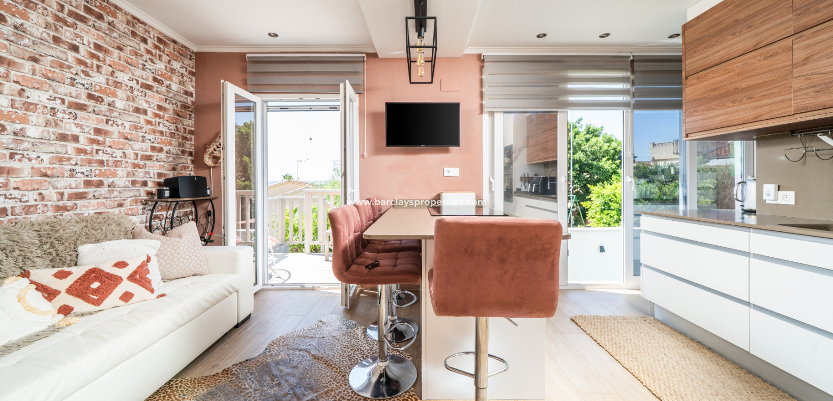 Resale - Fristaende Villa  - Urb. La Marina