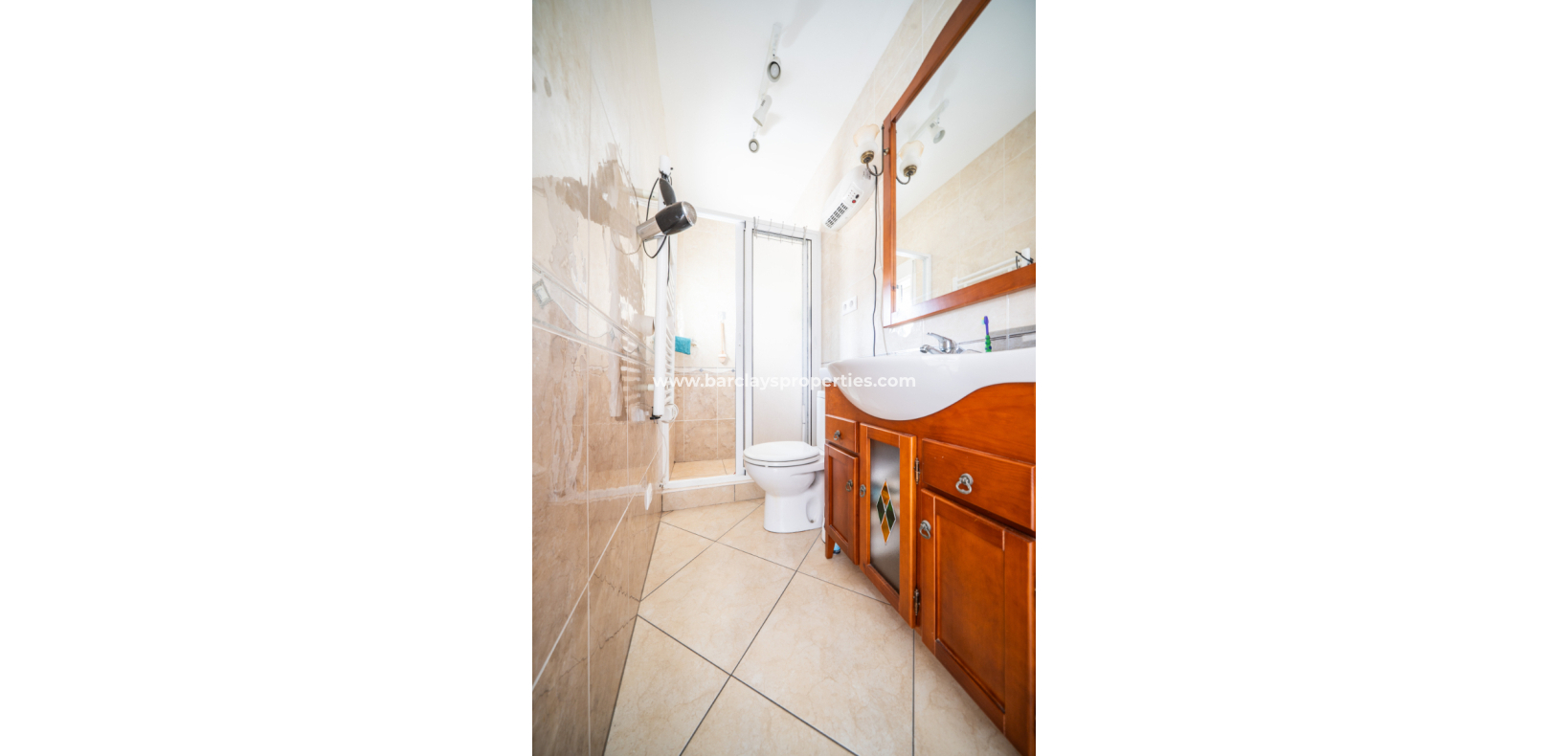 Resale - Fristaende Villa  - Urb. La Marina