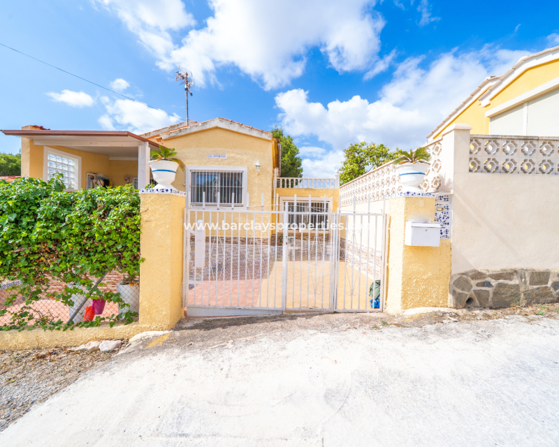 Resale - Fristaende Villa  - Urb. La Marina