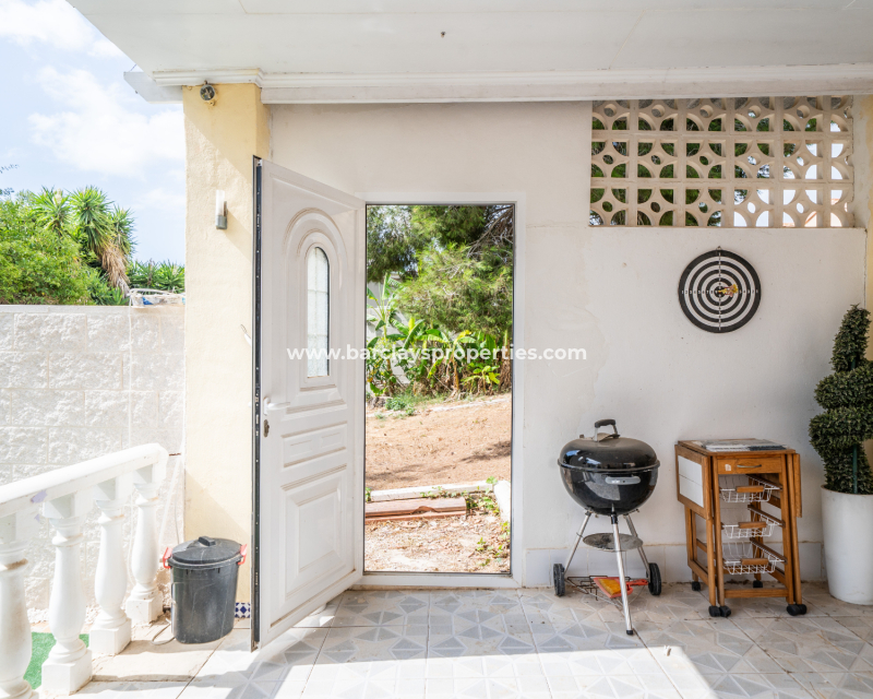 Resale - Fristaende Villa  - Urb. La Marina