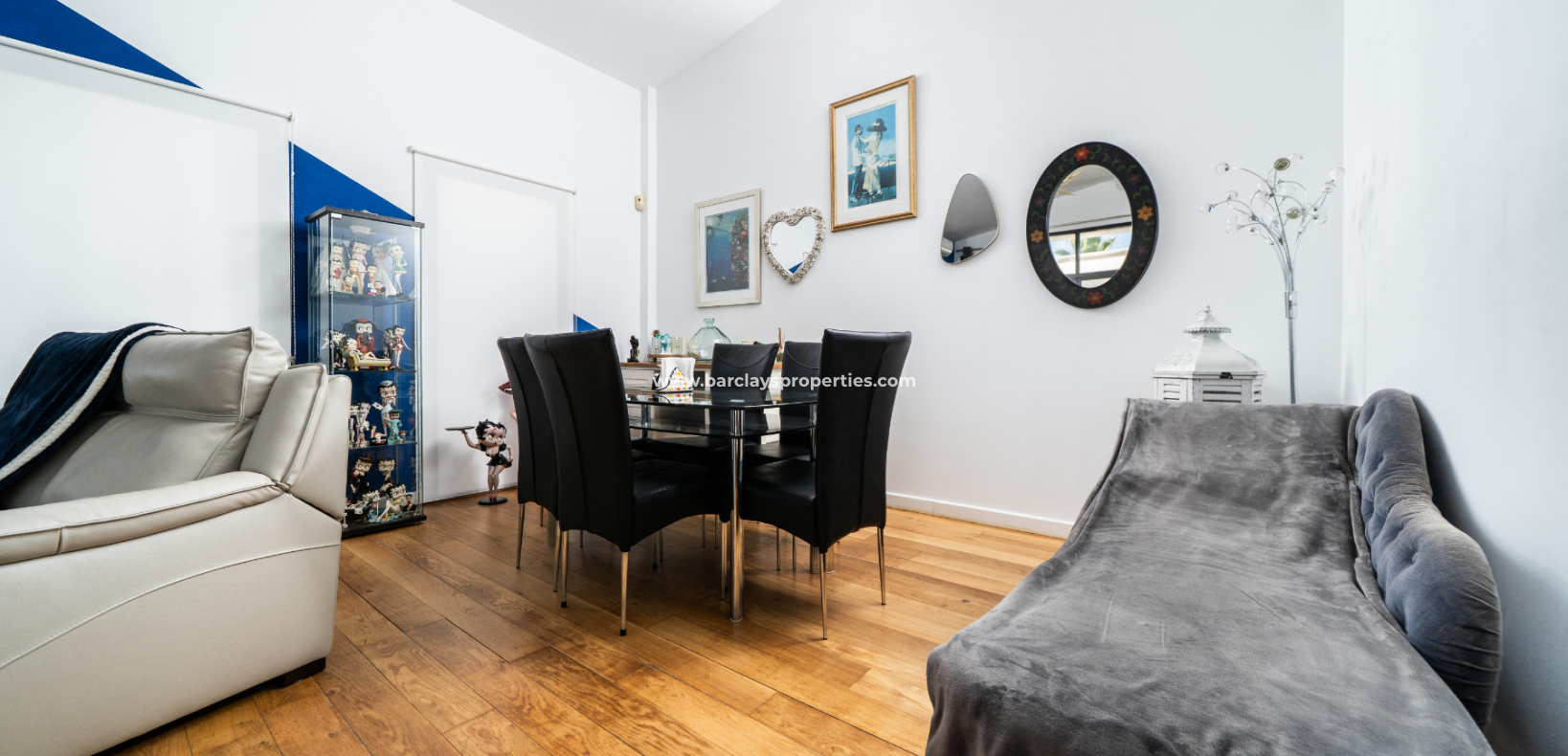 Resale - Fristaende Villa  - Urb. La Marina