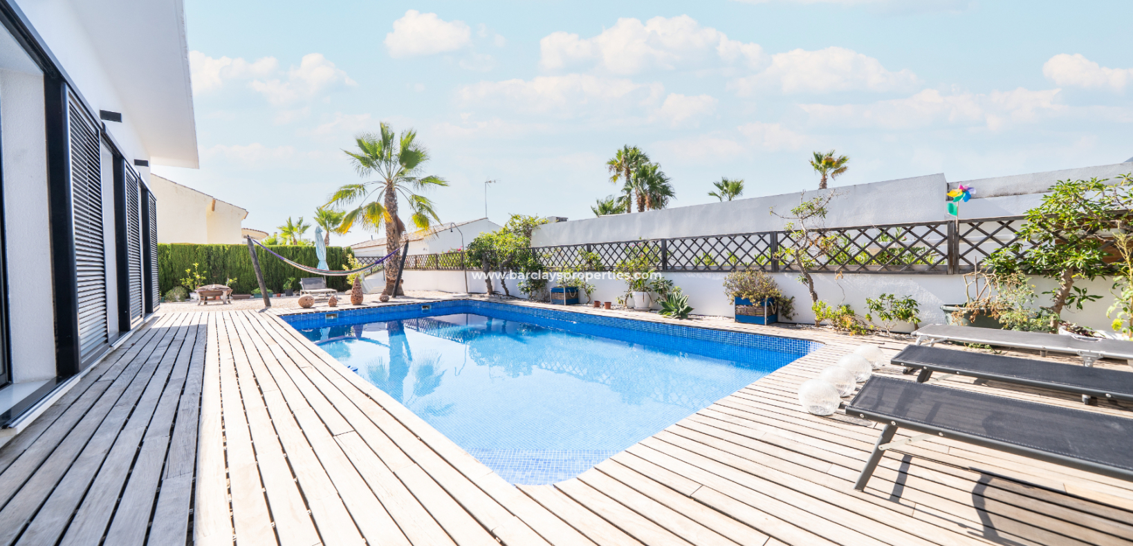 Resale - Fristaende Villa  - Urb. La Marina