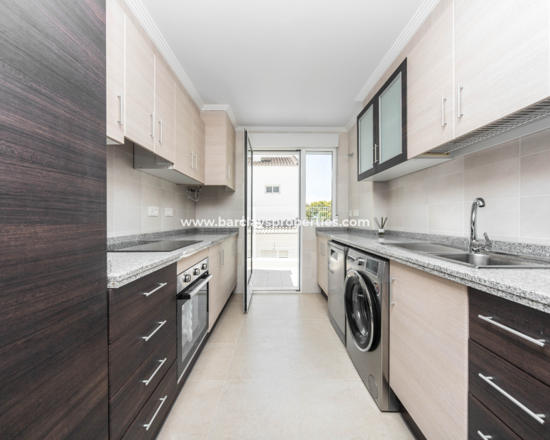 Resale - Fristaende Villa  - Urb. La Marina