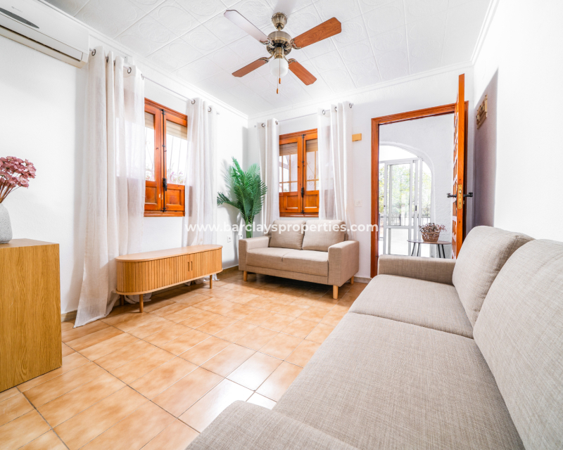 Resale - Fristaende Villa  - Urb. La Marina