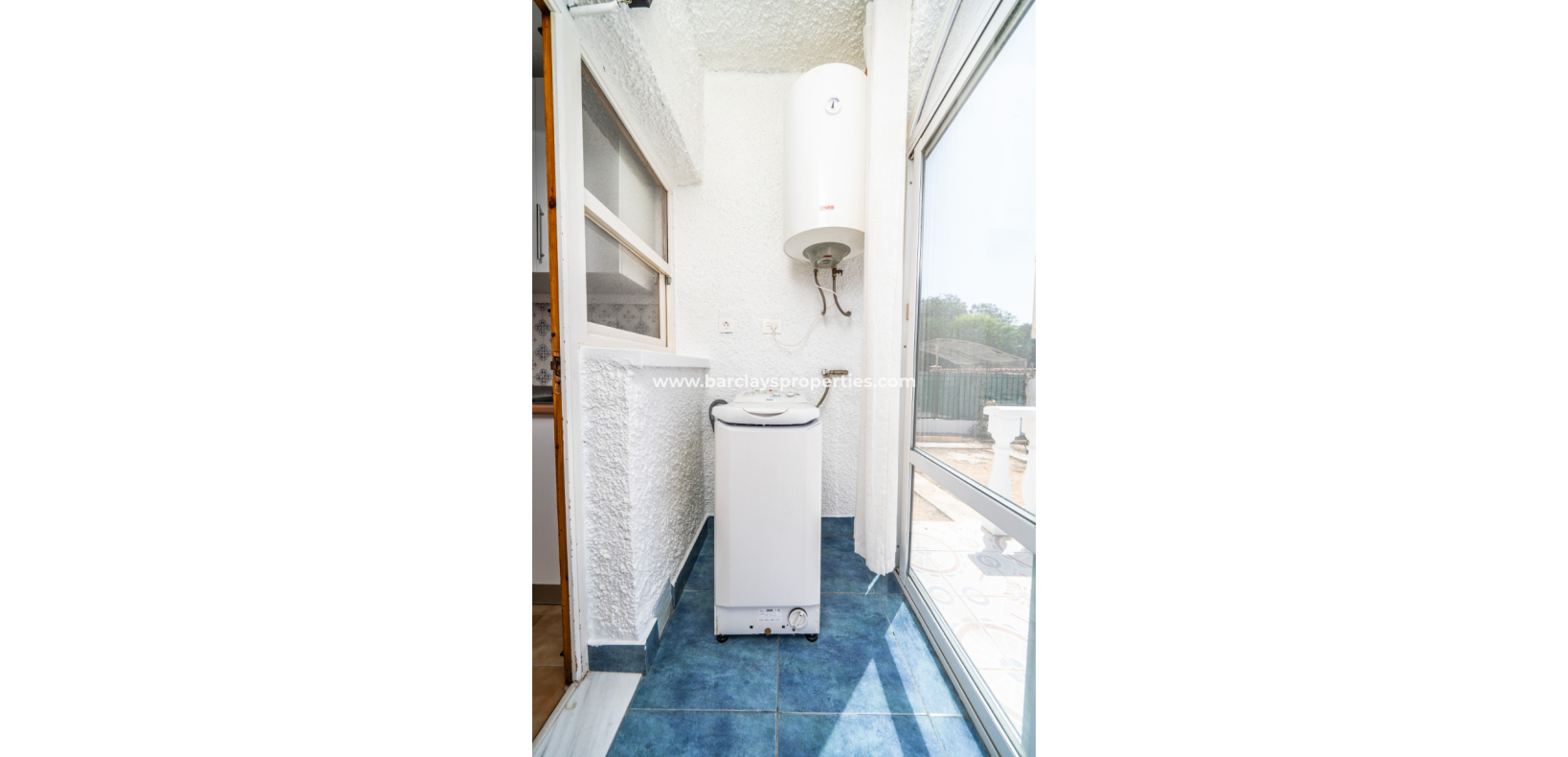 Resale - Fristaende Villa  - Urb. La Marina