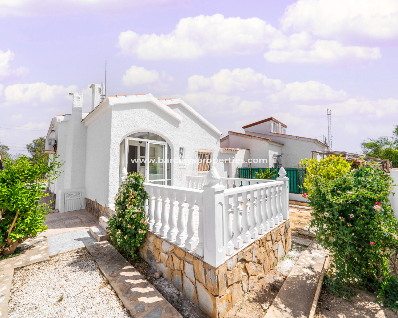 Resale - Fristaende Villa  - Urb. La Marina