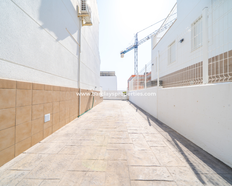 Resale - Fristaende Villa  - Urb. La Marina