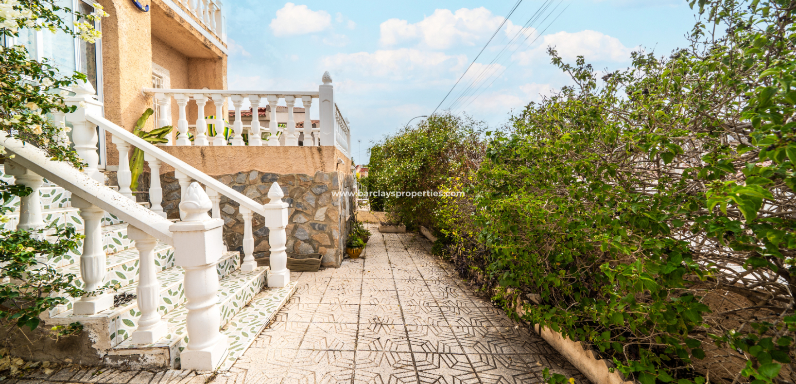 Resale - Fristaende Villa  - Urb. La Marina