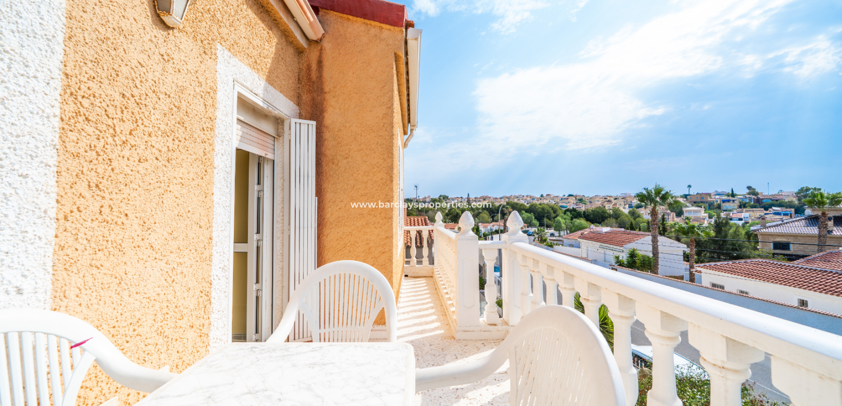 Resale - Fristaende Villa  - Urb. La Marina
