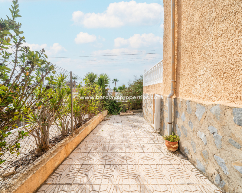 Resale - Fristaende Villa  - Urb. La Marina