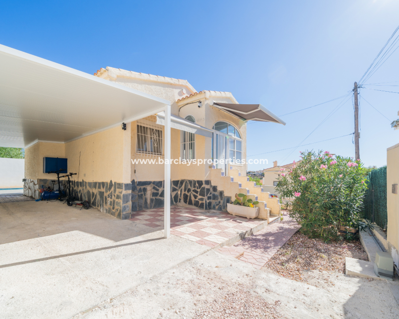 Resale - Fristaende Villa  - Urb. La Marina