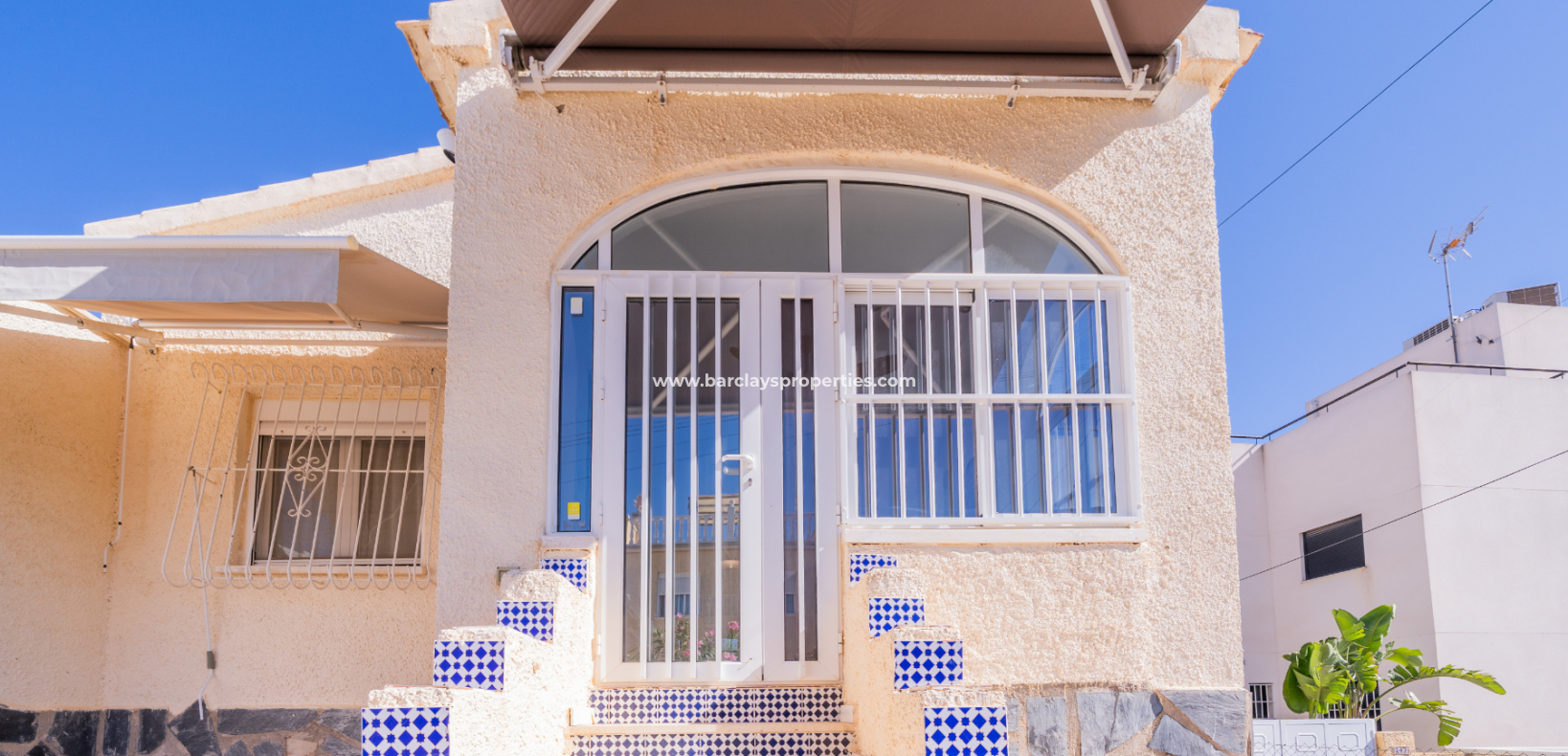 Resale - Fristaende Villa  - Urb. La Marina