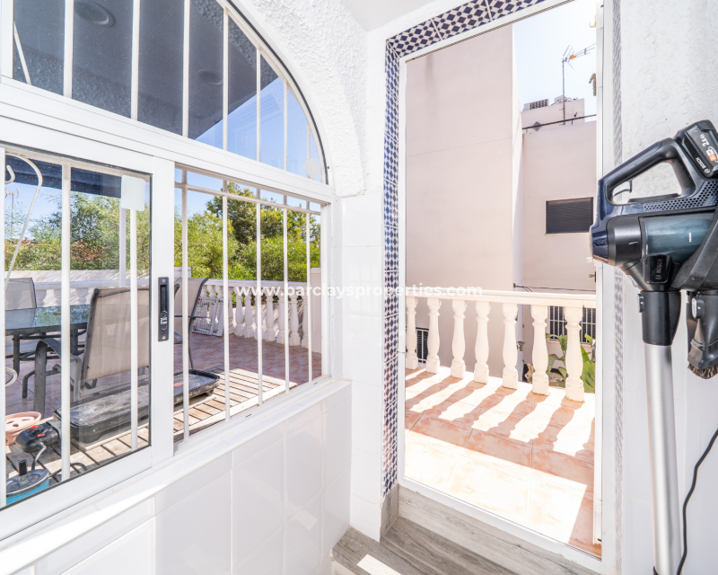 Resale - Fristaende Villa  - Urb. La Marina