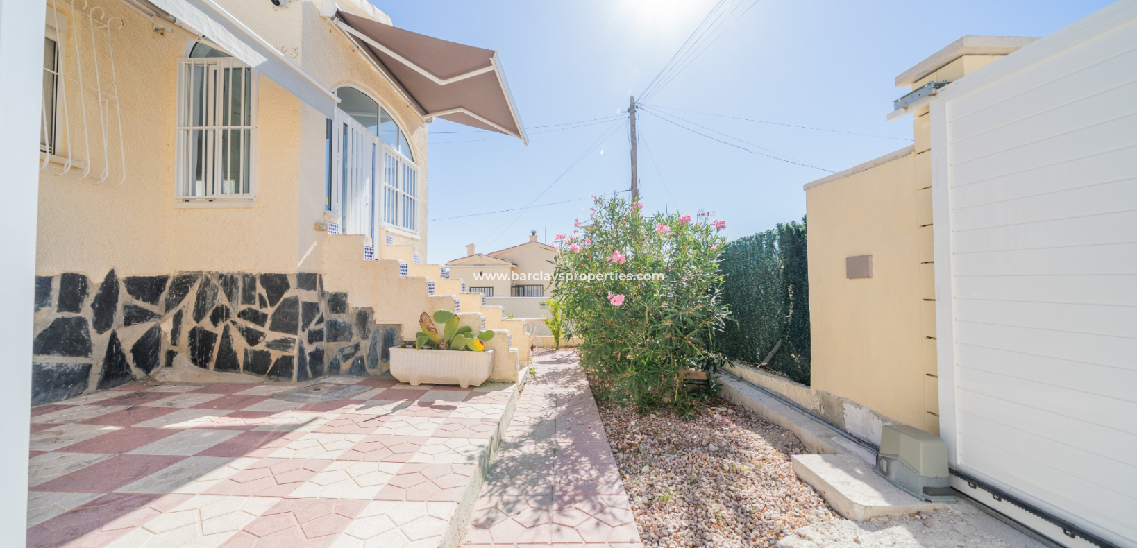 Resale - Fristaende Villa  - Urb. La Marina