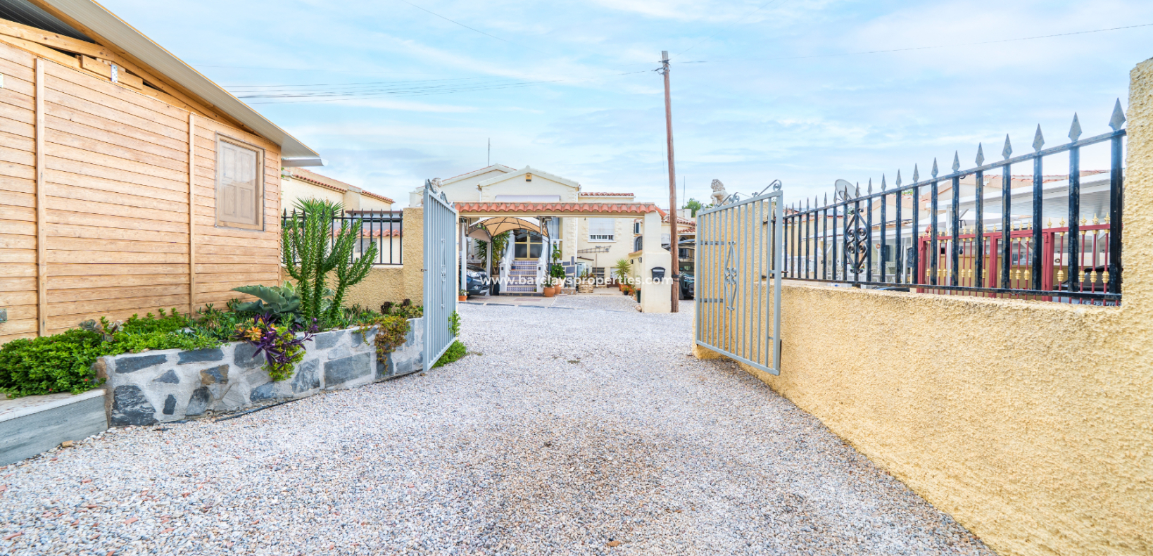 Resale - Fristaende Villa  - Urb. La Marina