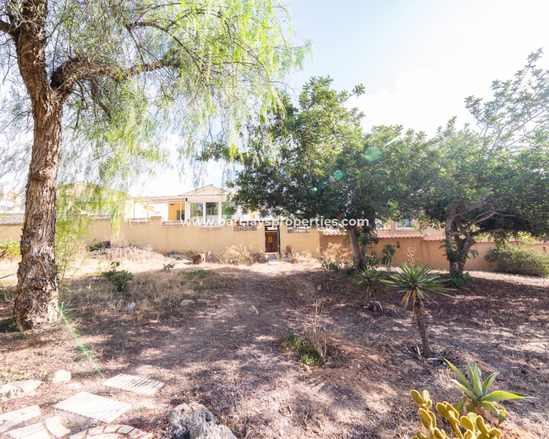 Resale - Fristaende Villa  - Urb. La Marina