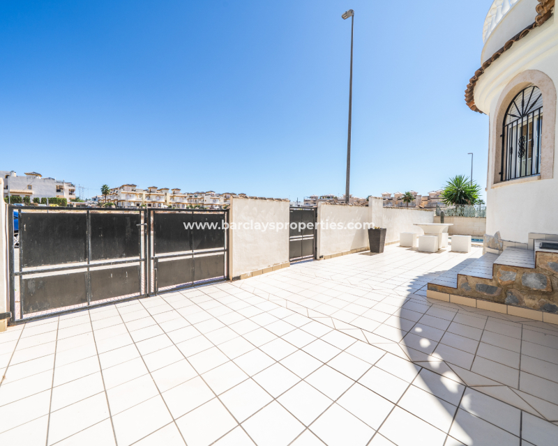 Resale - Fristaende Villa  - Urb. La Marina