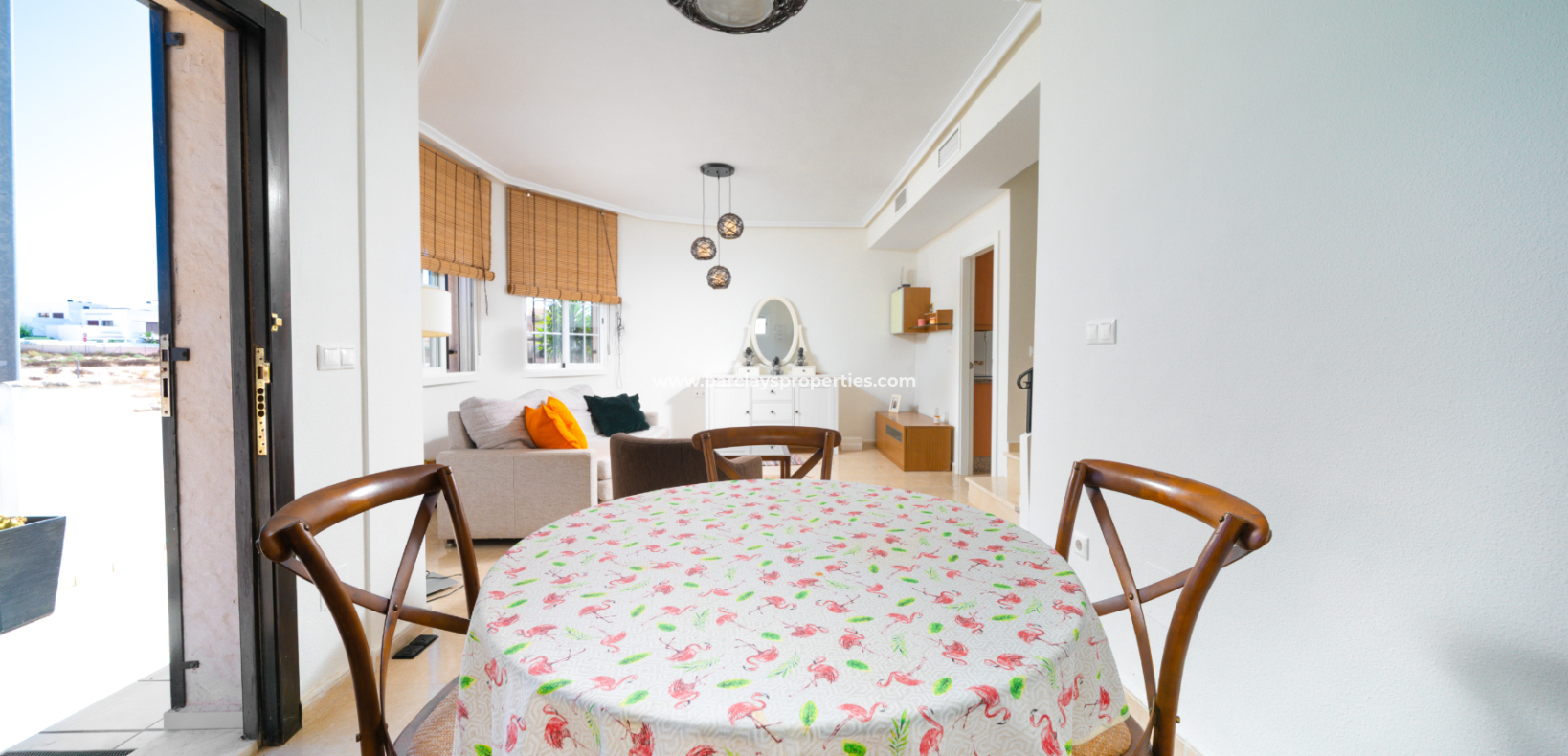 Resale - Fristaende Villa  - Urb. La Marina