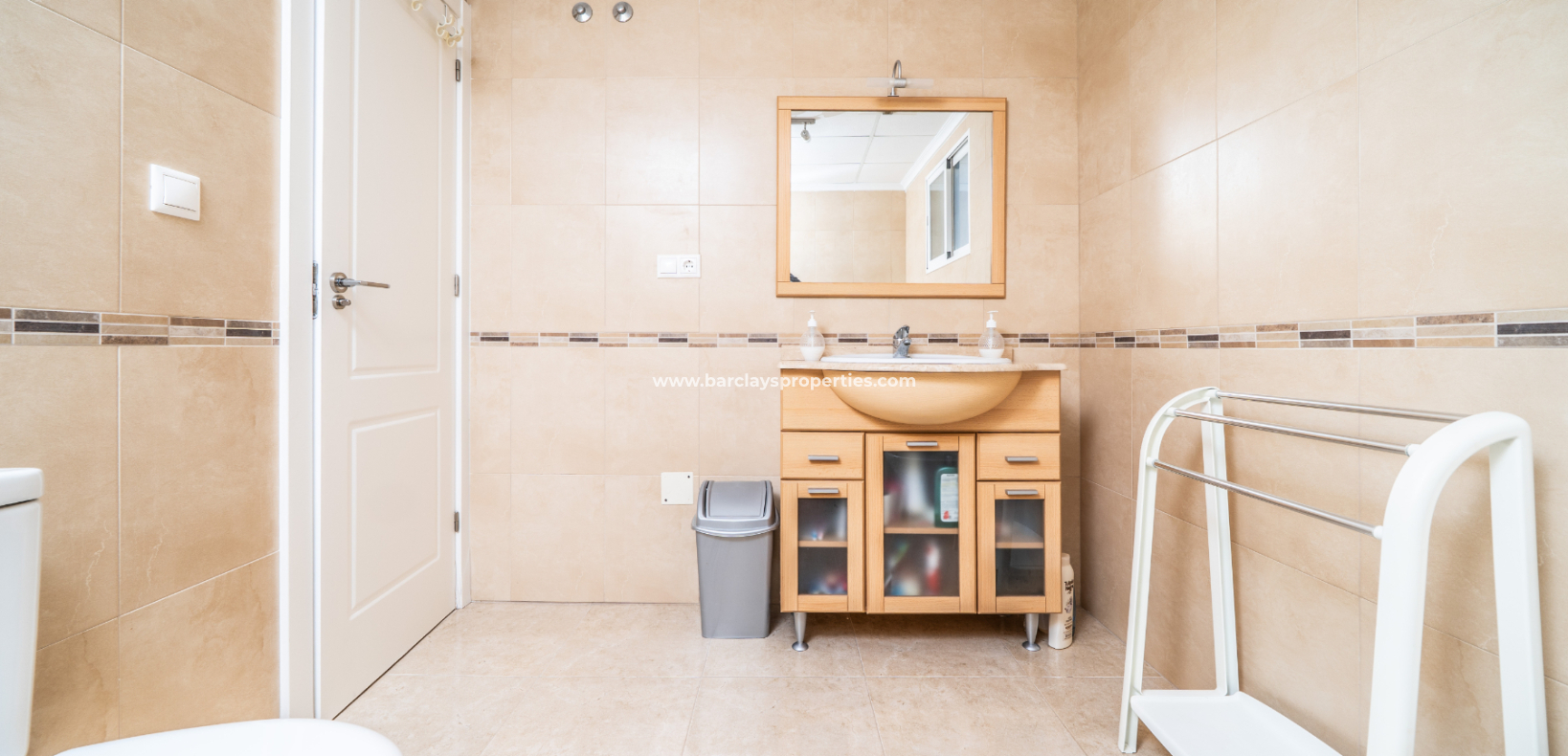 Resale - Fristaende Villa  - Urb. La Marina