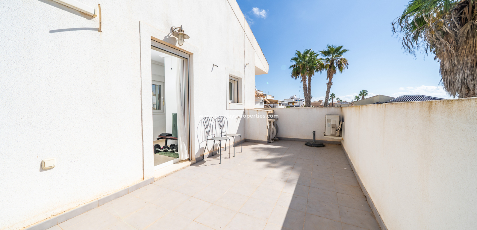 Resale - Fristaende Villa  - Urb. La Marina