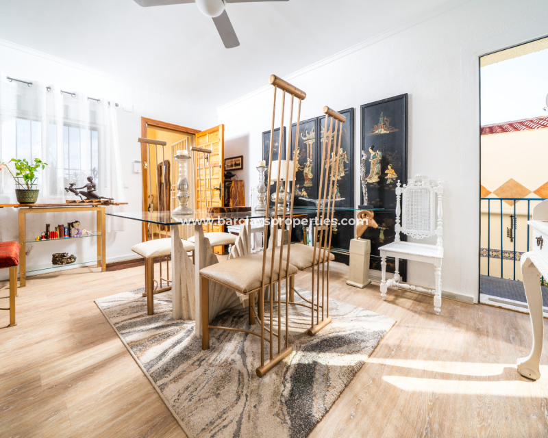 Resale - Fristaende Villa  - Urb. La Marina