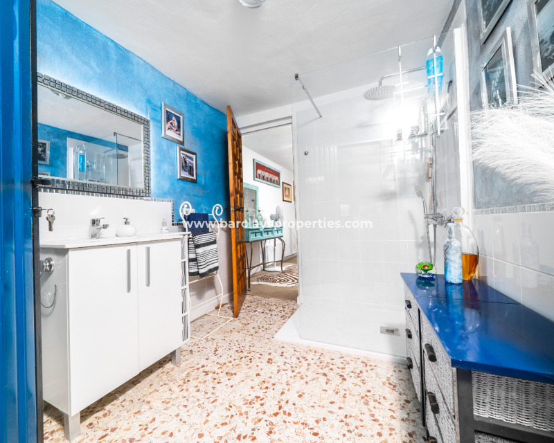 Resale - Fristaende Villa  - Urb. La Marina